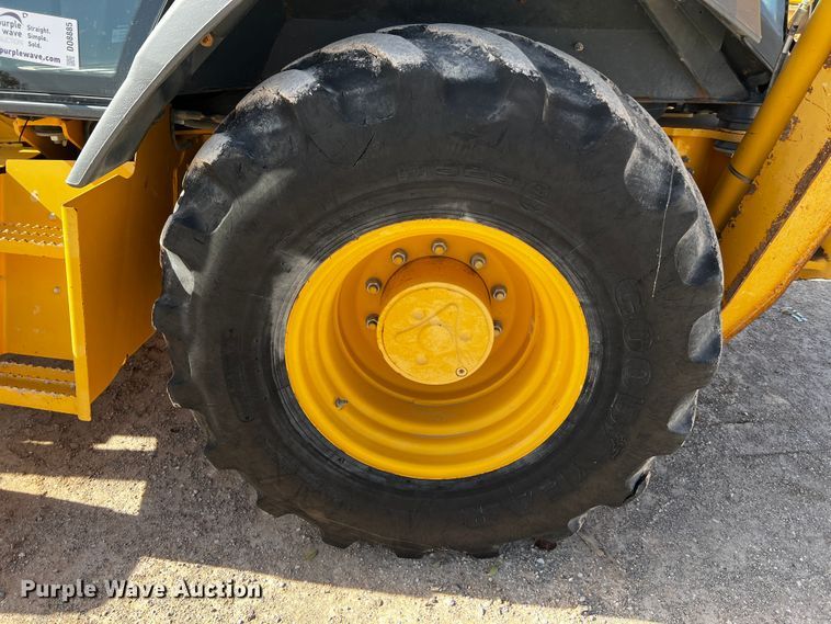 image for item DO8885 2014 John Deere 310SK  backhoe