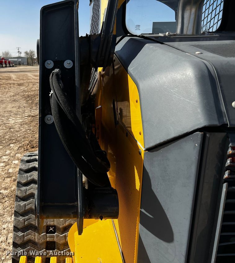 image for item DO8889 2016 John Deere 333G  tracked skid steer loader