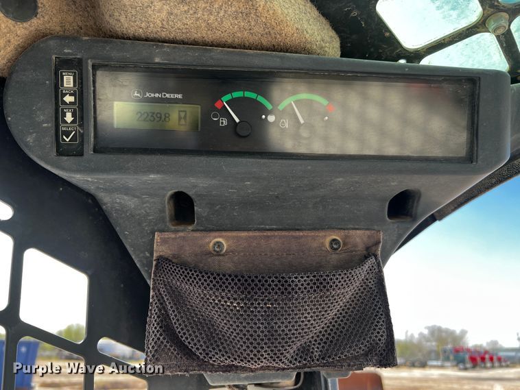 image for item DO8889 2016 John Deere 333G  tracked skid steer loader