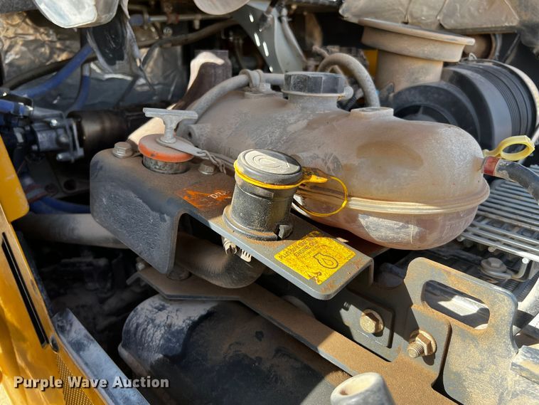 image for item DO8889 2016 John Deere 333G  tracked skid steer loader