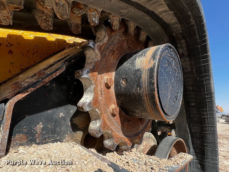 image for item DO8889 2016 John Deere 333G  tracked skid steer loader