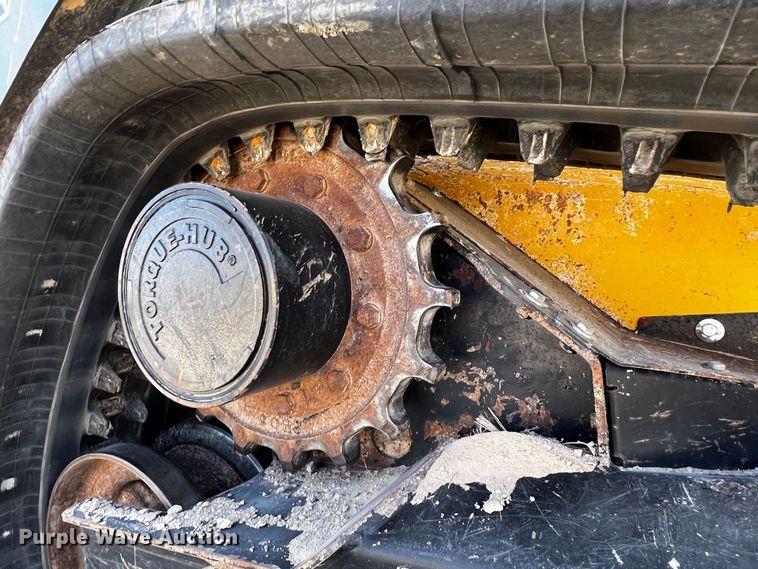 image for item DO8889 2016 John Deere 333G  tracked skid steer loader