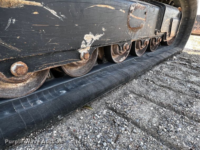 image for item DO8889 2016 John Deere 333G  tracked skid steer loader