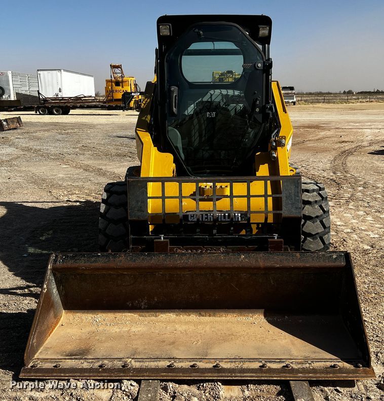 image for item DO8890 2012 Caterpillar 262C2  skid steer loader
