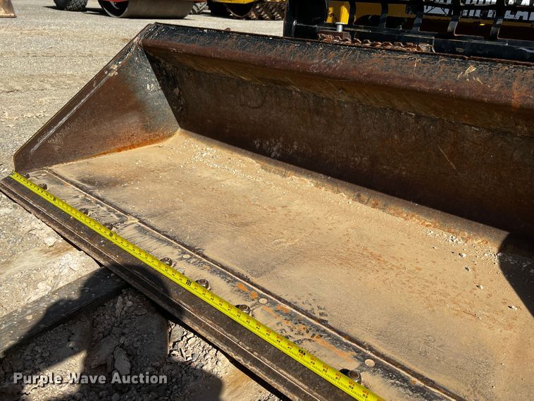 image for item DO8890 2012 Caterpillar 262C2  skid steer loader