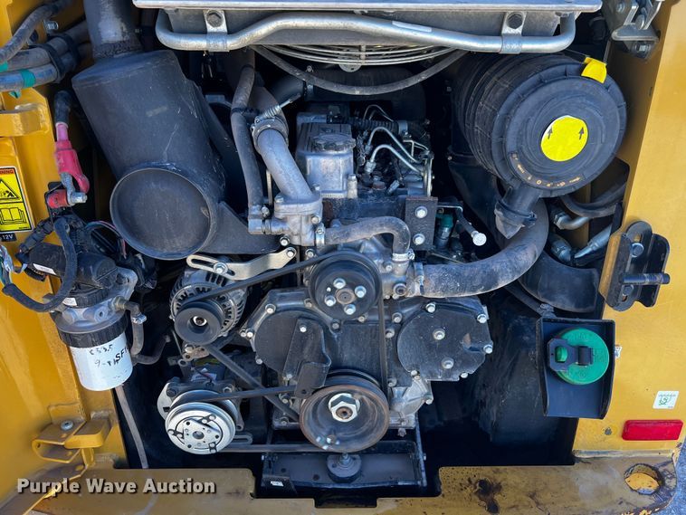 image for item DO8890 2012 Caterpillar 262C2  skid steer loader