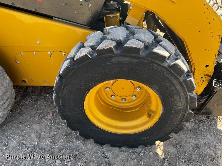 image for item DO8890 2012 Caterpillar 262C2  skid steer loader