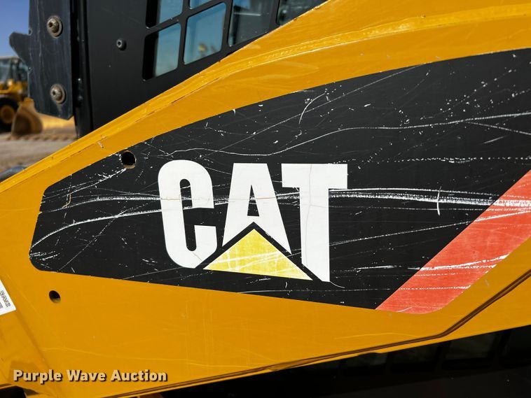 image for item DO8890 2012 Caterpillar 262C2  skid steer loader