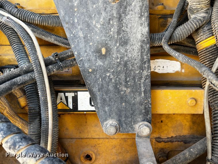 image for item DO8895 2000 Kenworth T800 semi truck