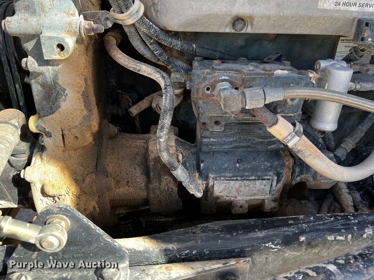 image for item DO8896 1995 Kenworth W900  semi truck