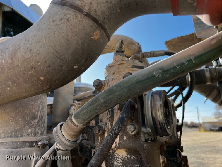 image for item DO8896 1995 Kenworth W900  semi truck