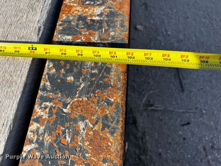 image for item DO8897 2013 Talbert  lowboy equipment trailer