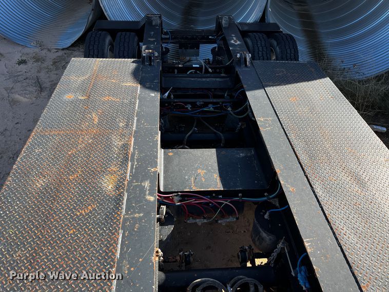 image for item DO8897 2013 Talbert  lowboy equipment trailer