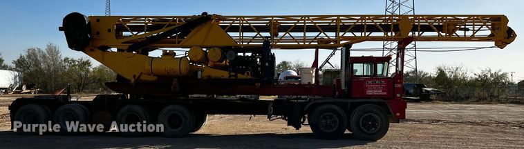 image for item DO8898 1993 HME 880-DOH drilling rig truck