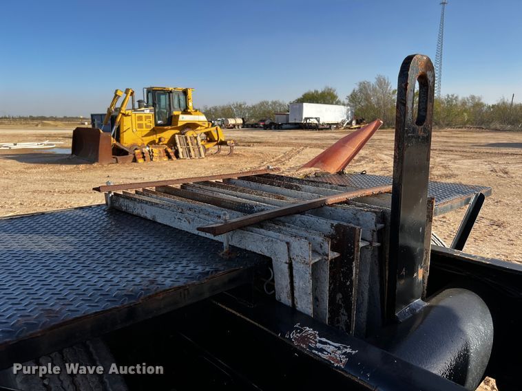 image for item DO8898 1993 HME 880-DOH drilling rig truck