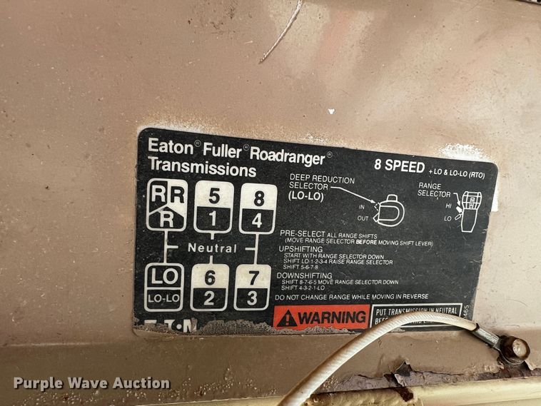 image for item DO8898 1993 HME 880-DOH drilling rig truck