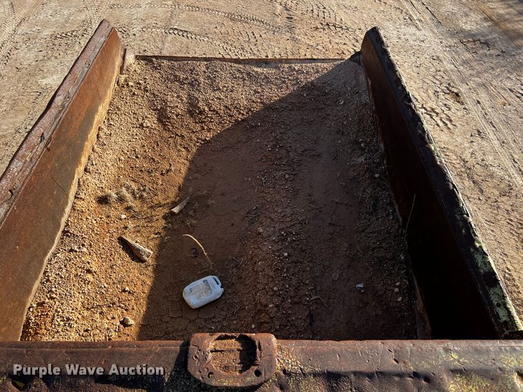 image for item DO8899 Euclid 215FD  haul truck