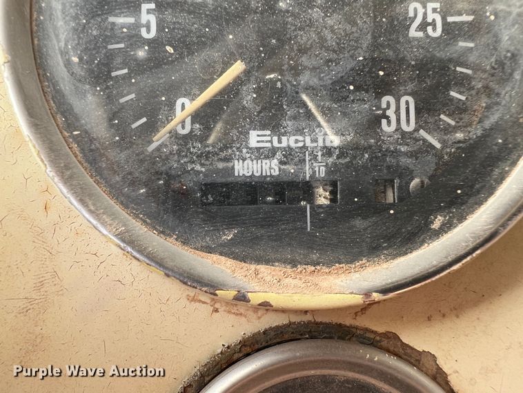 image for item DO8899 Euclid 215FD  haul truck