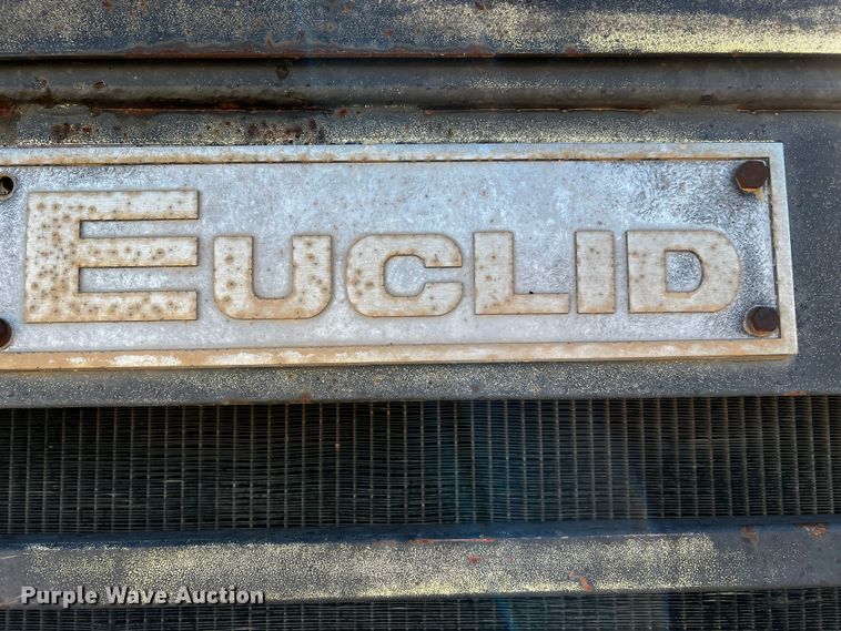 image for item DO8899 Euclid 215FD  haul truck