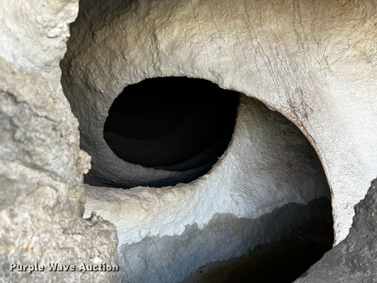 image for item DO8904 2001 Kenworth  ready mix truck