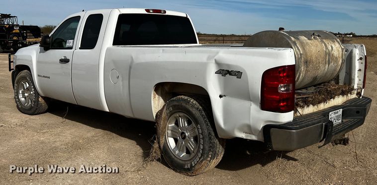 image for item DO8905 2009 Chevrolet Silverado 1500  Ext. Cab pickup truck