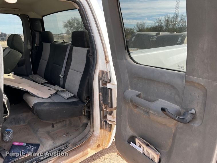 image for item DO8905 2009 Chevrolet Silverado 1500  Ext. Cab pickup truck