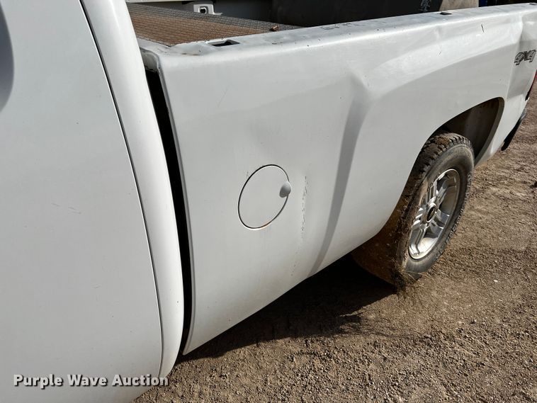 image for item DO8905 2009 Chevrolet Silverado 1500  Ext. Cab pickup truck