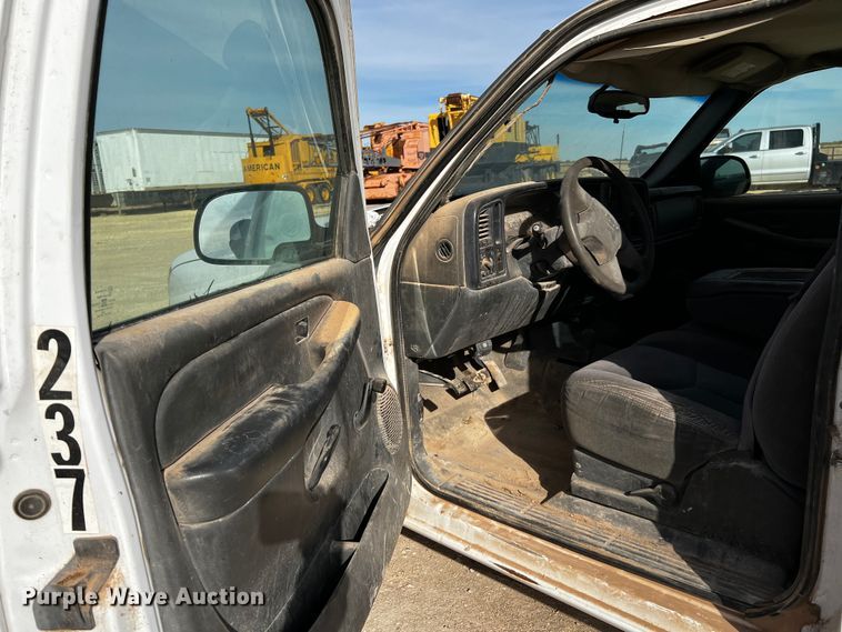 image for item DO8906 2007 Chevrolet Silverado 1500  Ext. Cab pickup truck