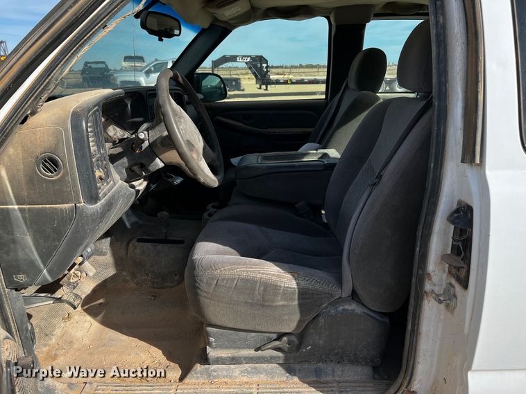 image for item DO8906 2007 Chevrolet Silverado 1500  Ext. Cab pickup truck