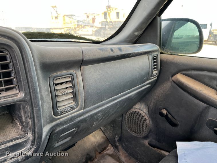 image for item DO8906 2007 Chevrolet Silverado 1500  Ext. Cab pickup truck