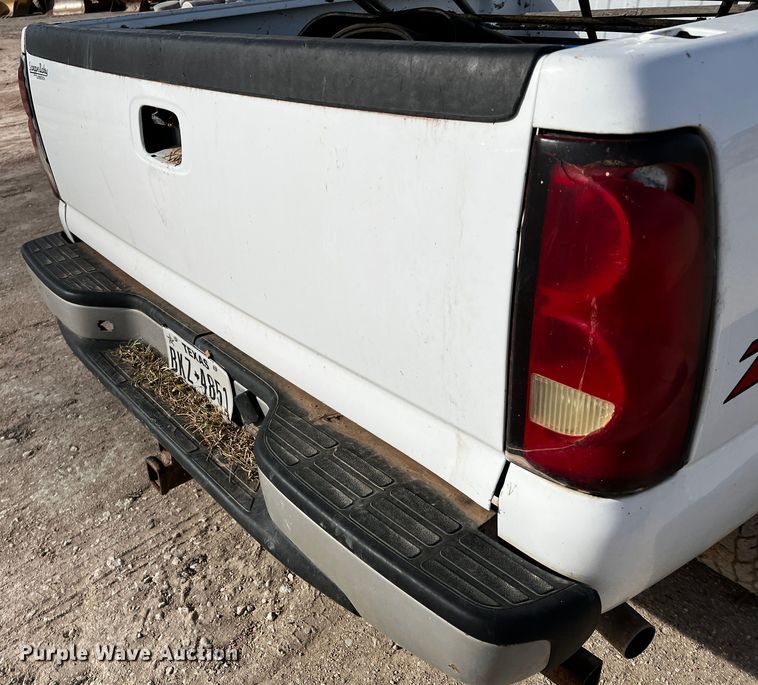 image for item DO8906 2007 Chevrolet Silverado 1500  Ext. Cab pickup truck