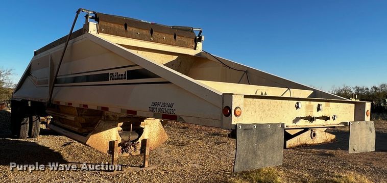 image for item DO8911 1996 Midland MG40CLAM  bottom dump trailer