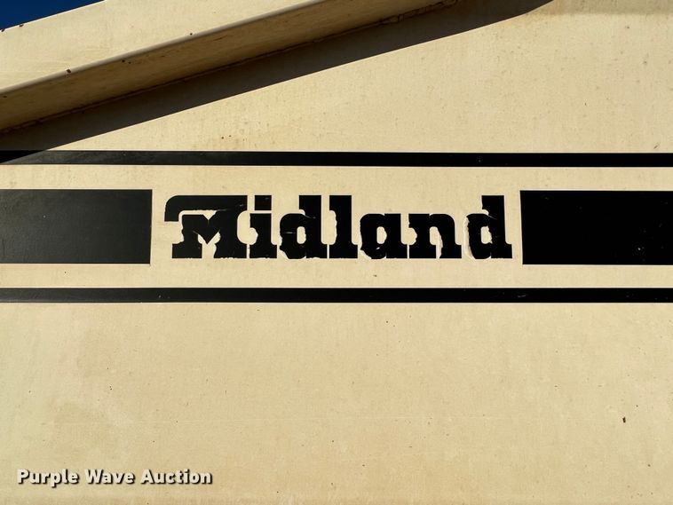 image for item DO8911 1996 Midland MG40CLAM  bottom dump trailer