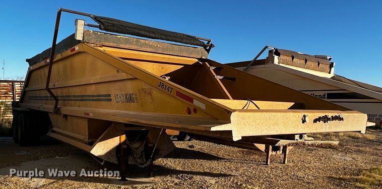 image for item DO8912 1993 Load King 2066-40-2  bottom dump trailer
