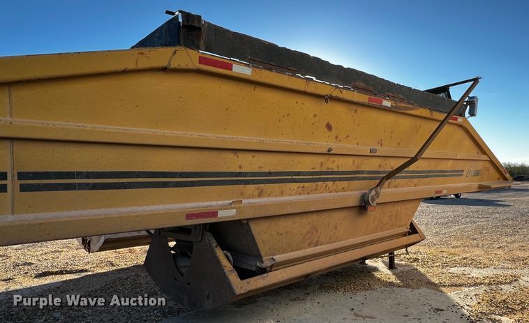 image for item DO8912 1993 Load King 2066-40-2  bottom dump trailer
