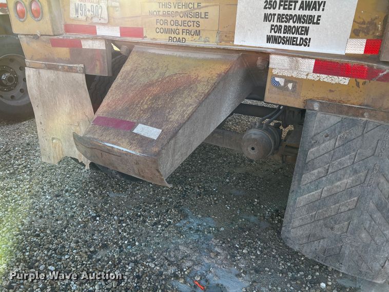image for item DO8912 1993 Load King 2066-40-2  bottom dump trailer