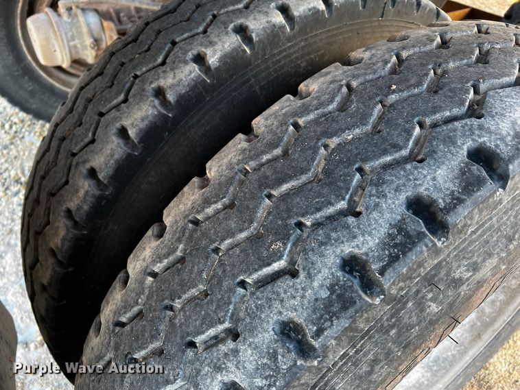 image for item DO8912 1993 Load King 2066-40-2  bottom dump trailer