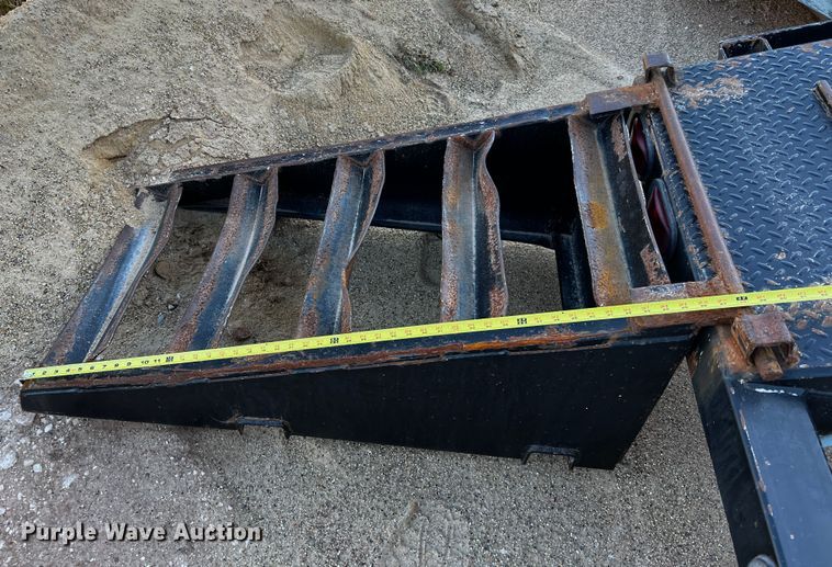 image for item DO8914 1996 Aztec  drop deck equipment trailer