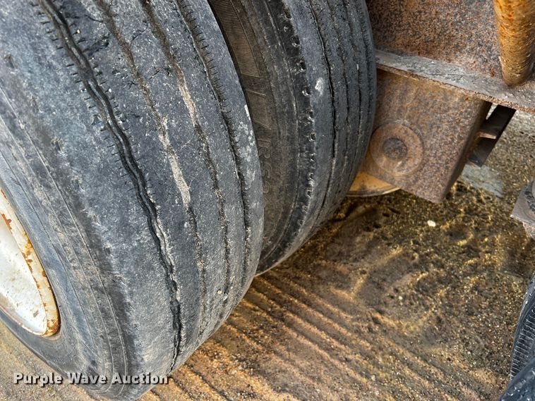 image for item DO8914 1996 Aztec  drop deck equipment trailer