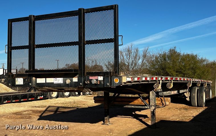 image for item DO8915 2005 Great Dane GPLWSAR 248  flatbed trailer