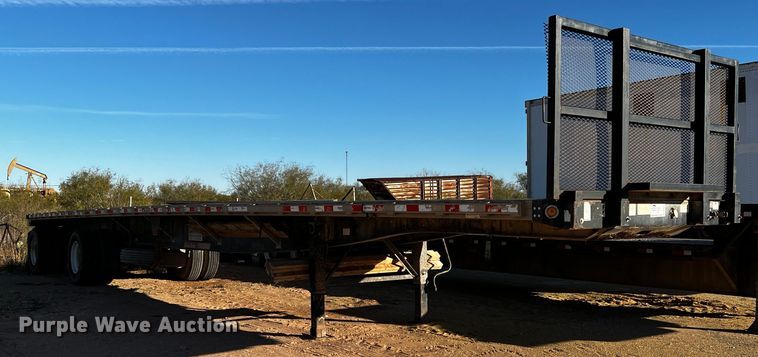 image for item DO8915 2005 Great Dane GPLWSAR 248  flatbed trailer