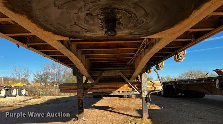 image for item DO8915 2005 Great Dane GPLWSAR 248  flatbed trailer