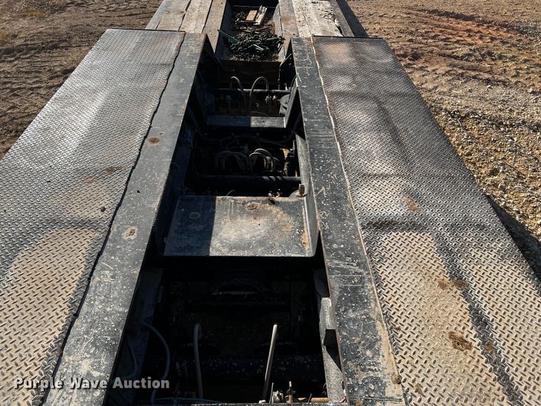 image for item DO8916 2014 Talbert  lowboy equipment trailer