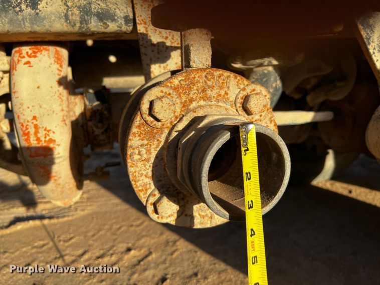 image for item DO8917 2007 Freightliner Columbia  water truck