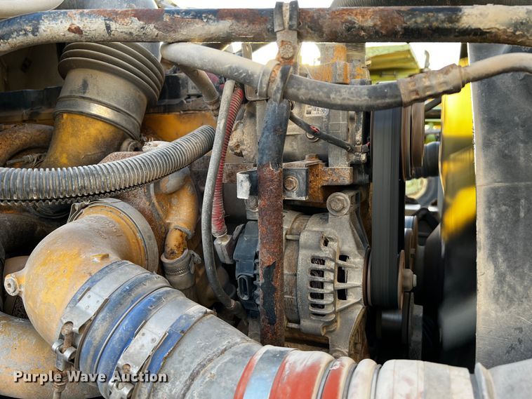 image for item DO8917 2007 Freightliner Columbia  water truck