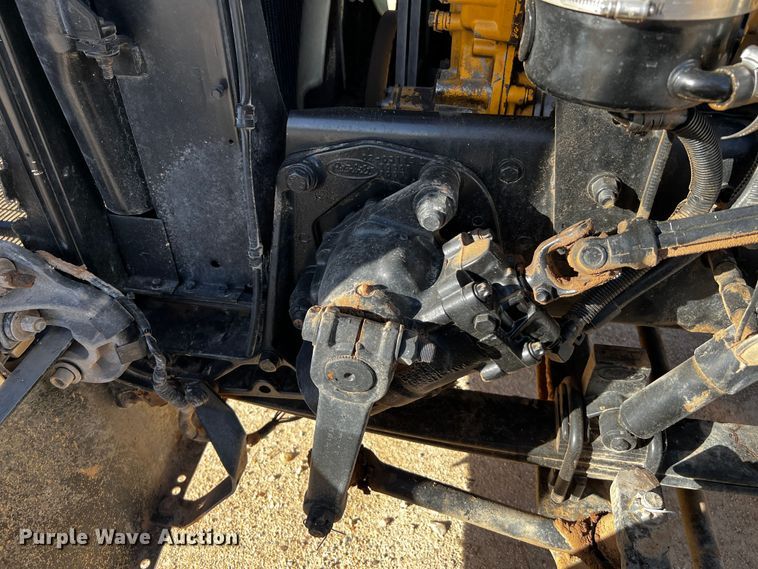 image for item DO8919 2004 Peterbilt 379  semi truck