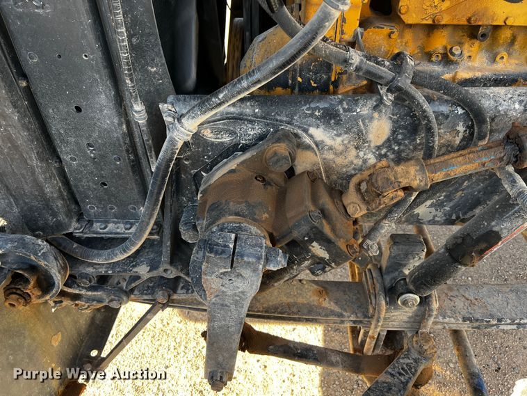 image for item DO8922 1987 Peterbilt 379  semi truck