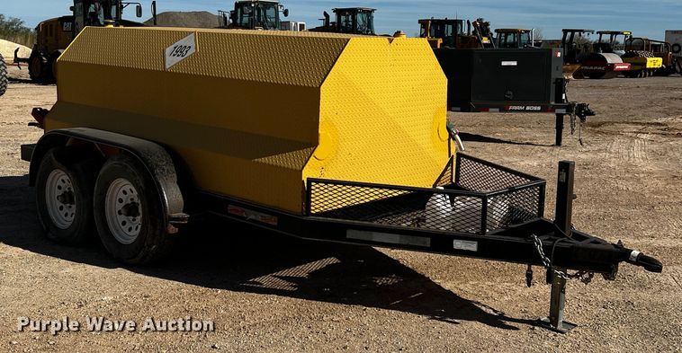 image for item DO8923 WG  fuel trailer