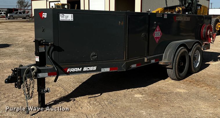 image for item DO8924 2020 Farm Boss FB990  fuel / lube trailer