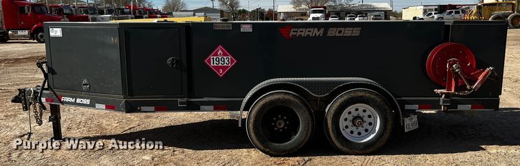 image for item DO8924 2020 Farm Boss FB990  fuel / lube trailer